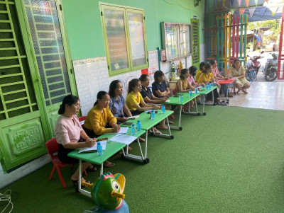 Trường mầm non Phú Tân tổ chức bồi dưỡng chuyên môn cho các nhóm trẻ, trường ngoài công lập trên địa bàn phường Phú Tân qua hoạt động dự giờ trao đổi kinh nghiệm
