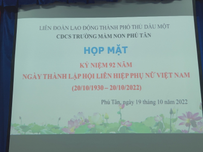 Trường mầm non Phú Tân tổ chức Lễ kỷ niệm ngày phụ nữ việt nam 20/10.