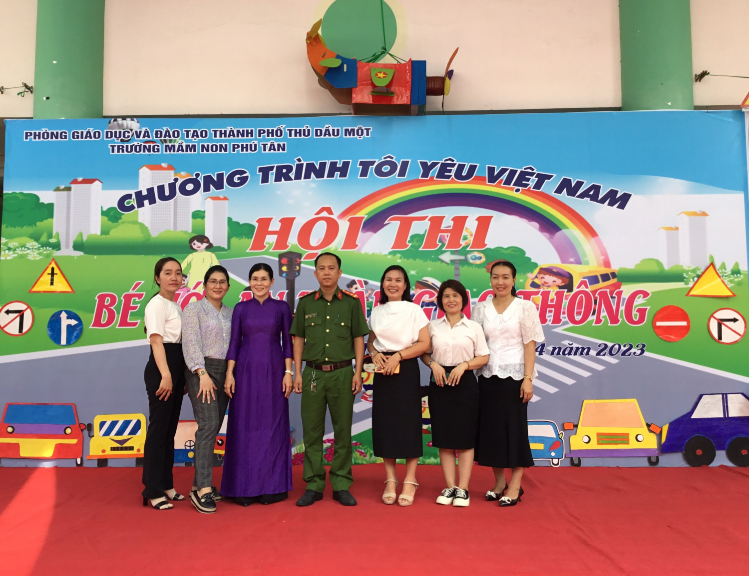 Trường mầm non Phú Tân tổ chức Hội thi “Bé với An toàn giao thông”